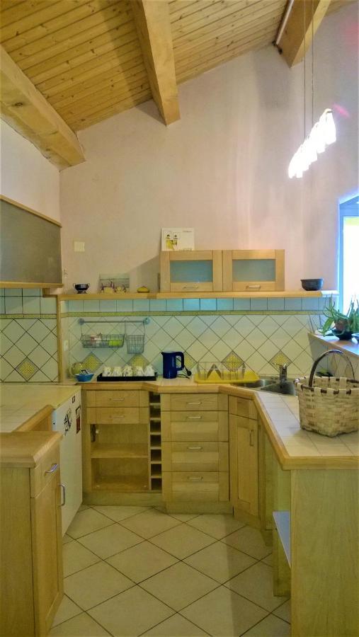 Gite De Groupe 15 A 19P, Parc, Salle De Reception - Chambres D'Hotes En Semaine Вилньов-дю-Берг Екстериор снимка