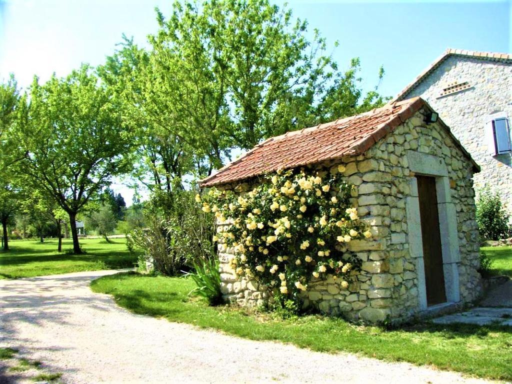Gite De Groupe 15 A 19P, Parc, Salle De Reception - Chambres D'Hotes En Semaine Вилньов-дю-Берг Екстериор снимка