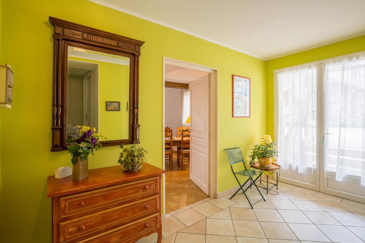 Gite De Groupe 15 A 19P, Parc, Salle De Reception - Chambres D'Hotes En Semaine Вилньов-дю-Берг Екстериор снимка