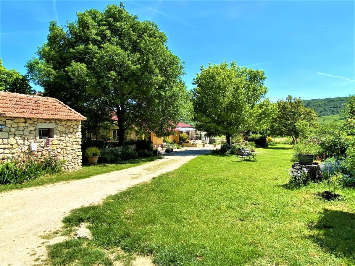 Gite De Groupe 15 A 19P, Parc, Salle De Reception - Chambres D'Hotes En Semaine Вилньов-дю-Берг Екстериор снимка
